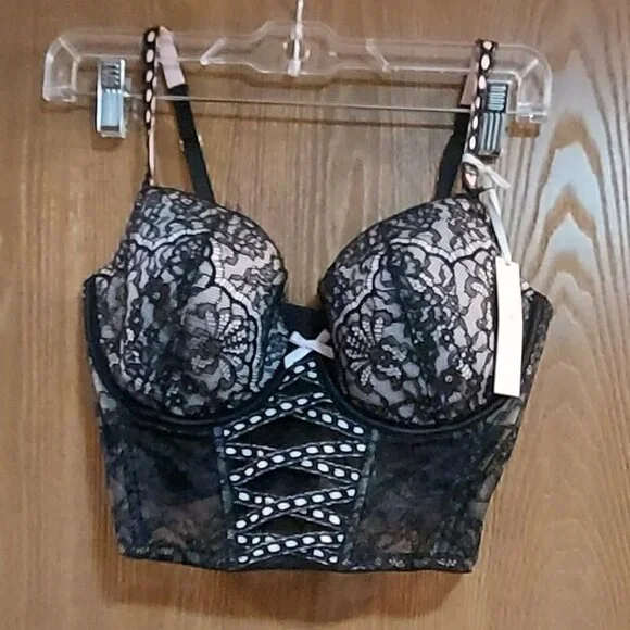 Victoria's Secret Bra - Picture 5 of 5